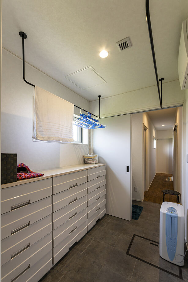 大東住宅 【3000万円台/二世帯/ペット】家族やペット、ゲストが集まっても、ゆとりの開放感。省エネ×快適性能も注目の建築実例画像8