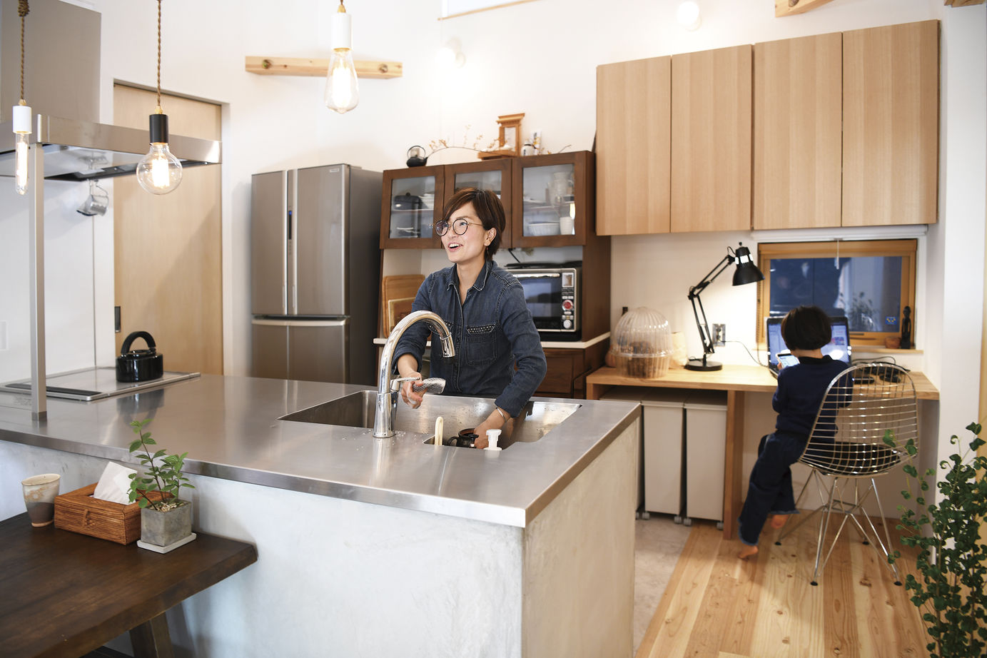 ベルハウジング 【枕崎市/インナーガレージ/3LDK】デザイン性×機能性　木のぬくもりを感じられる子育てしやすいお家の建築実例画像3