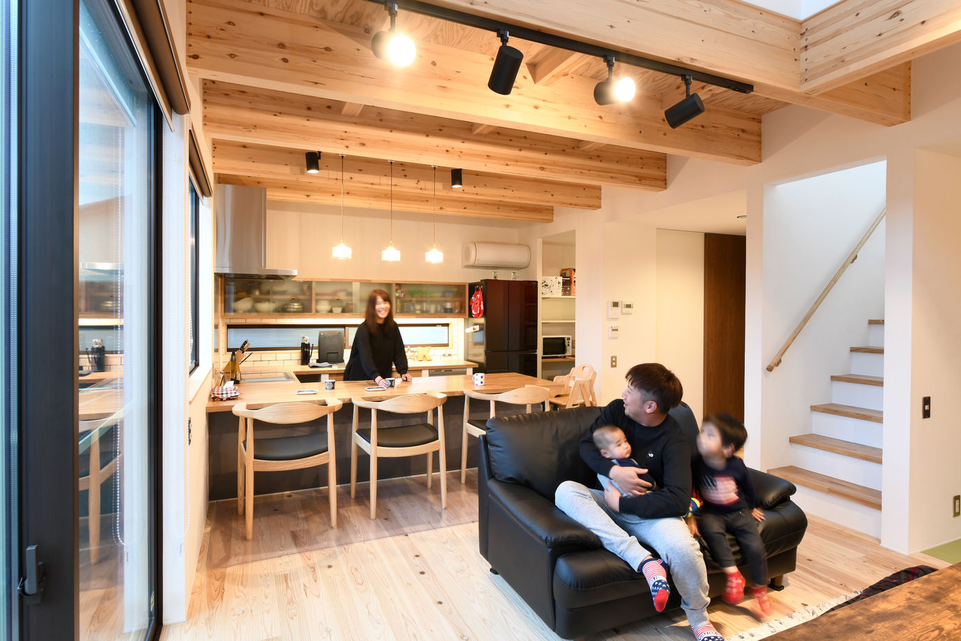 ベルハウジング 【鹿児島市/ガレージハウス/4LDK】趣味を楽しむガレージハウスの建築実例画像2