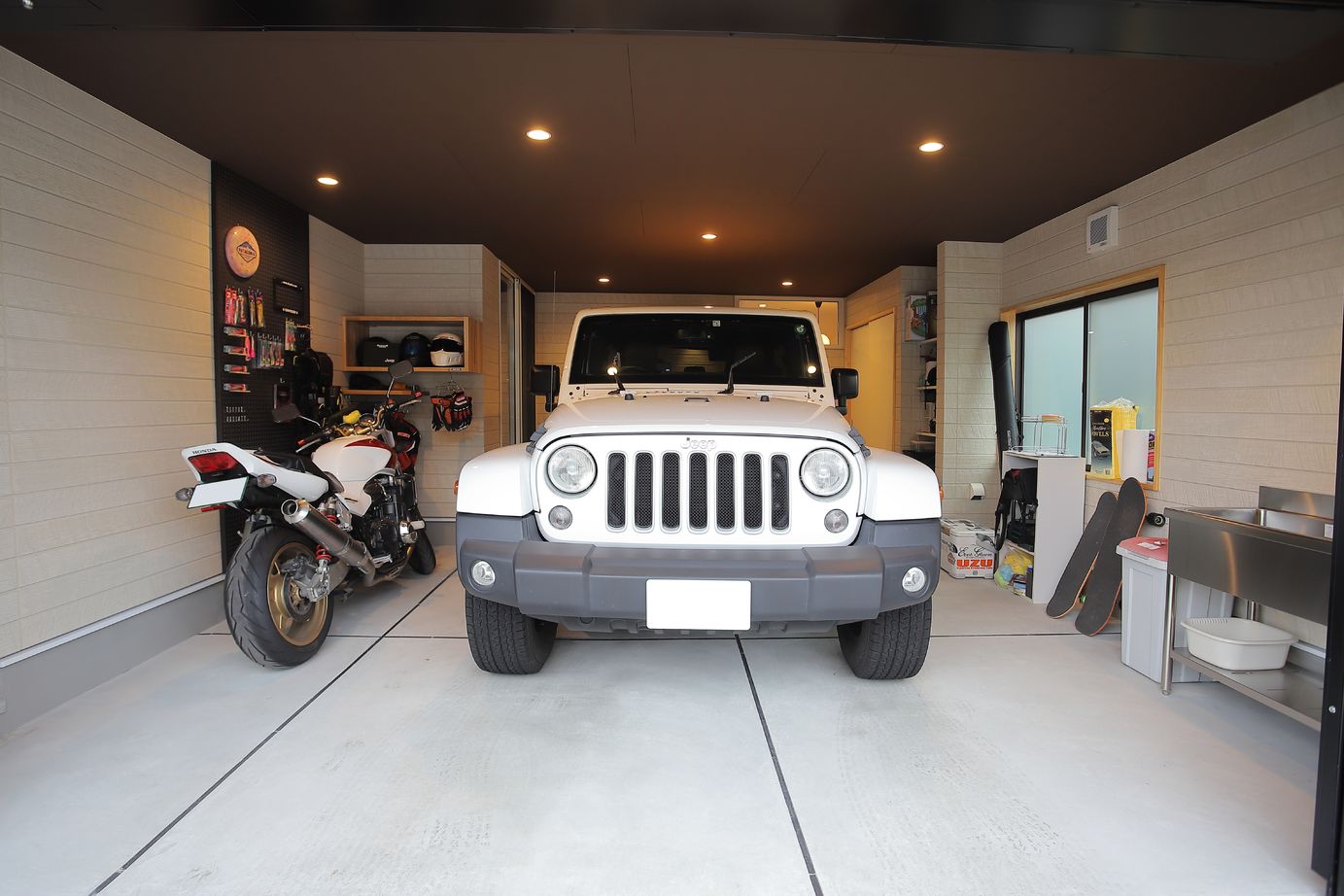 ベルハウジング 【鹿児島市/ガレージハウス/4LDK】趣味を楽しむガレージハウスの建築実例画像4