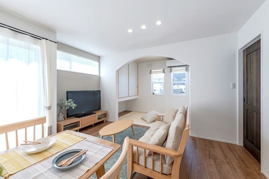 オフィスHanako 大好きなテイストを散りばめた可愛い空間。便利で暮らしやすい動線や性能を備えた住まいの建築実例画像2