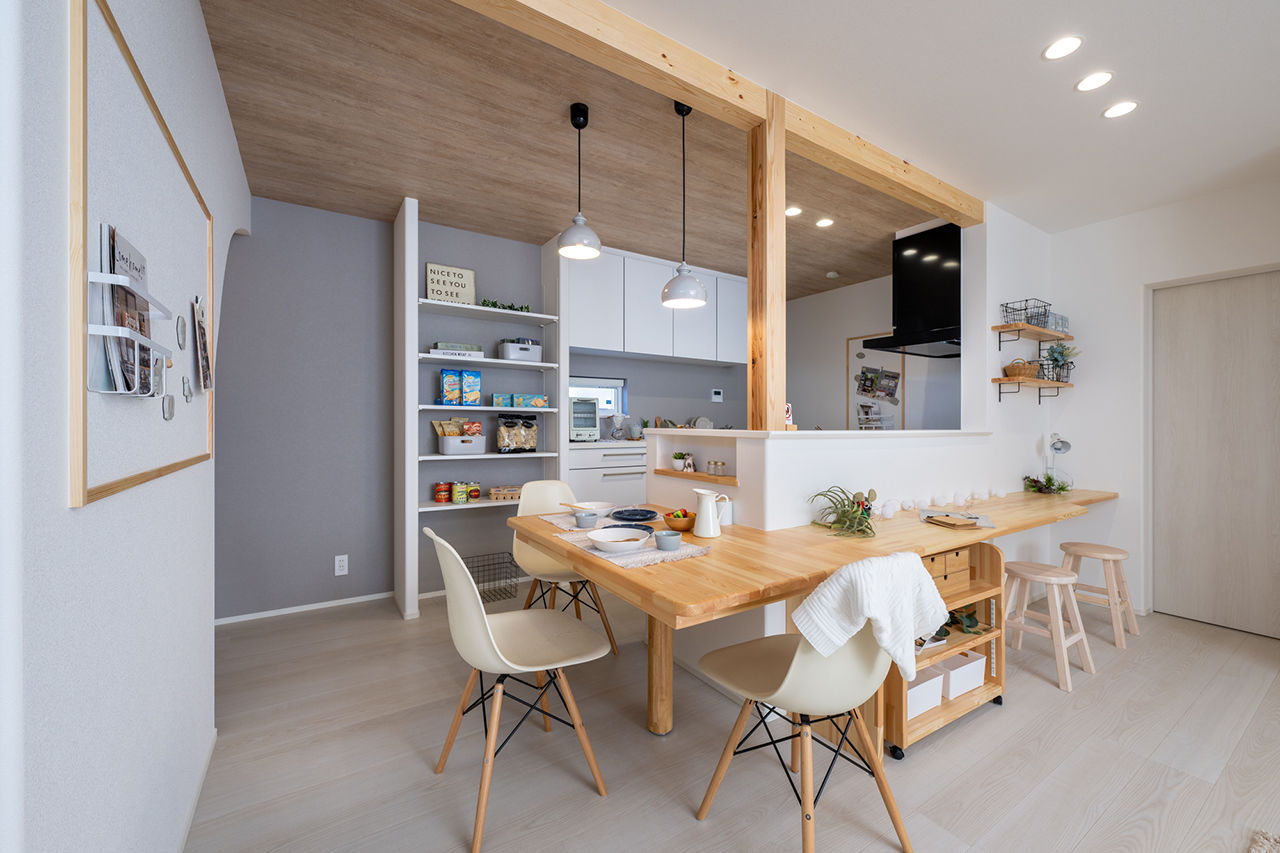 オフィスHanako アクセントクロスがかわいい北欧テイストのお家の建築実例画像2