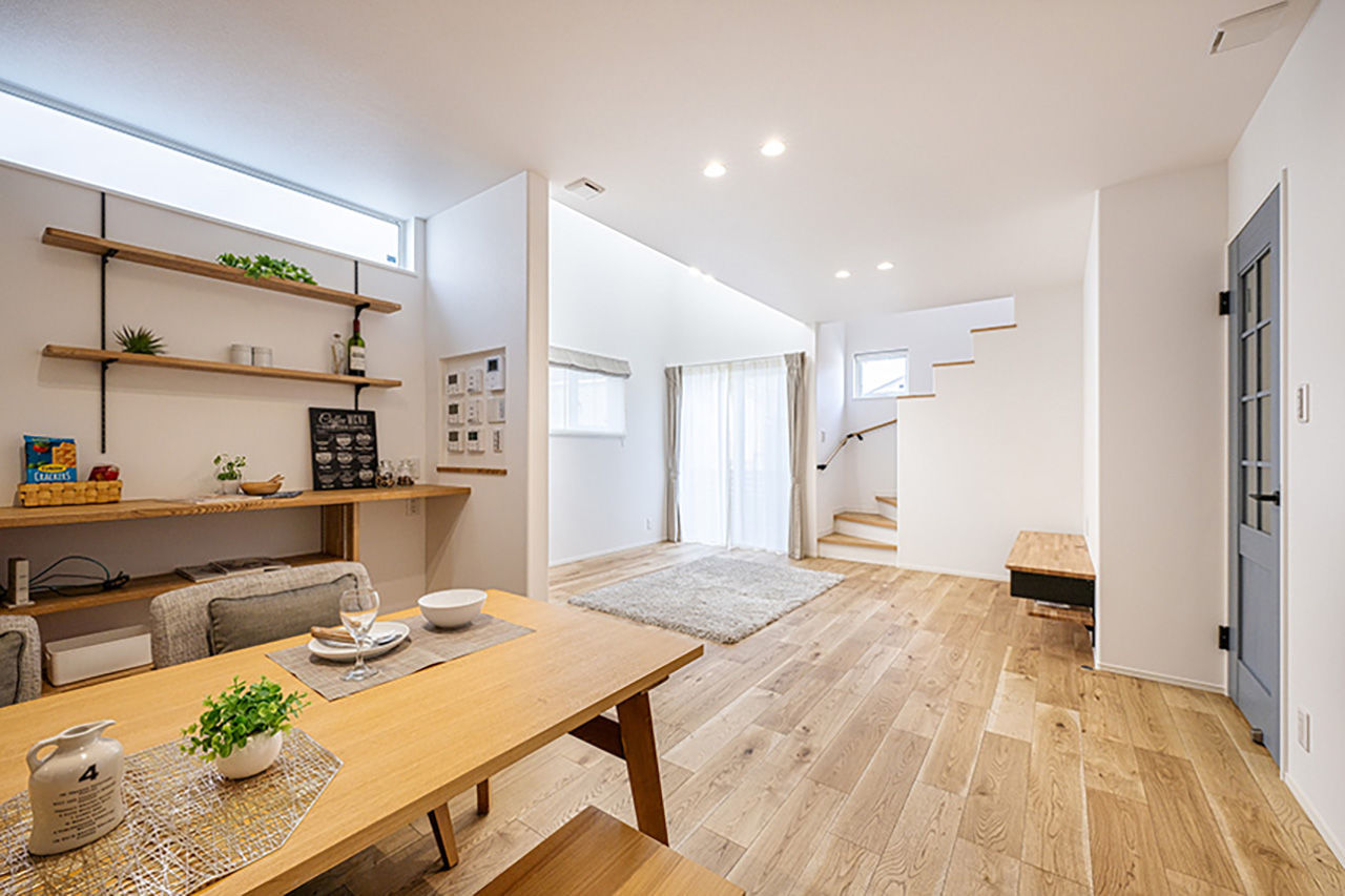 オフィスHanako 天然木材が気持ちいい広々間取りのお家の建築実例画像1