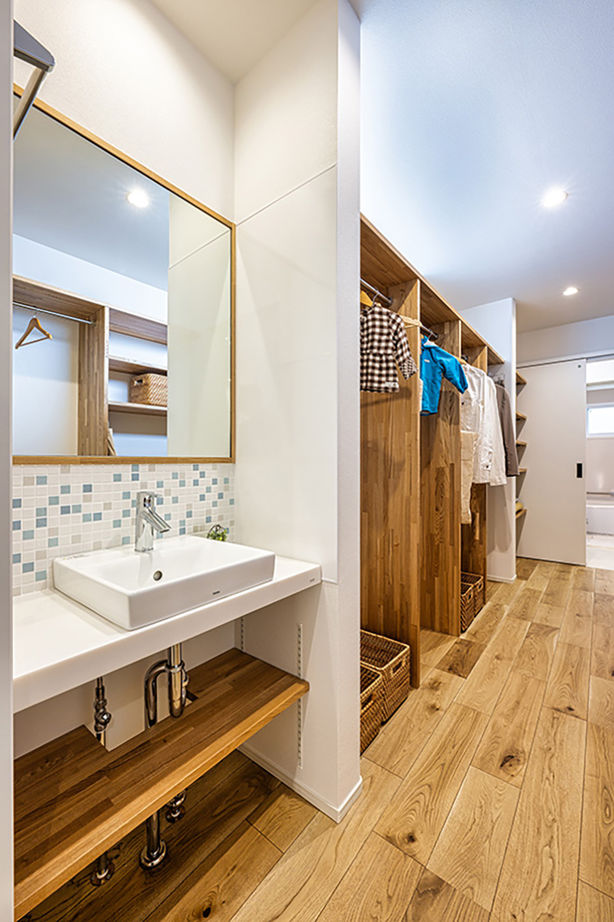 オフィスHanako 天然木材が気持ちいい広々間取りのお家の建築実例画像3