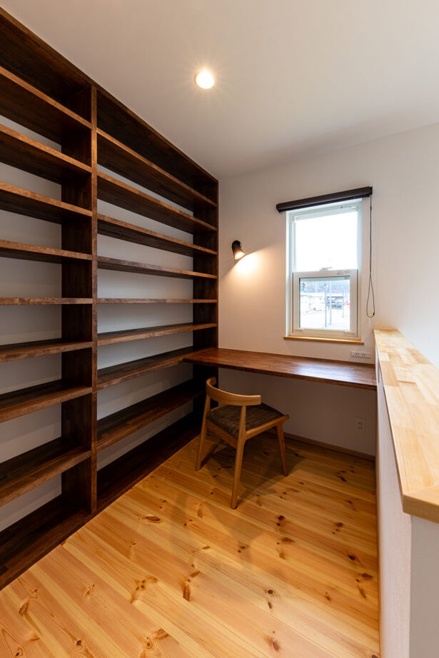 スタイルハウス 多彩な壁紙たちが遊び心あふれる自然素材の家の建築実例画像10