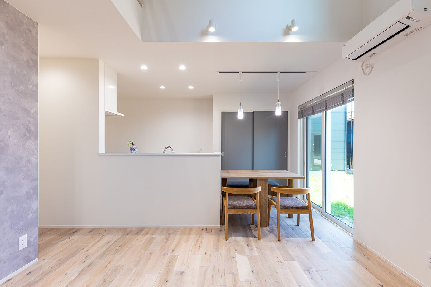 スタイルハウス 家事動線がスマートなシンプル＆ホワイトのホテルライク住宅の建築実例画像4