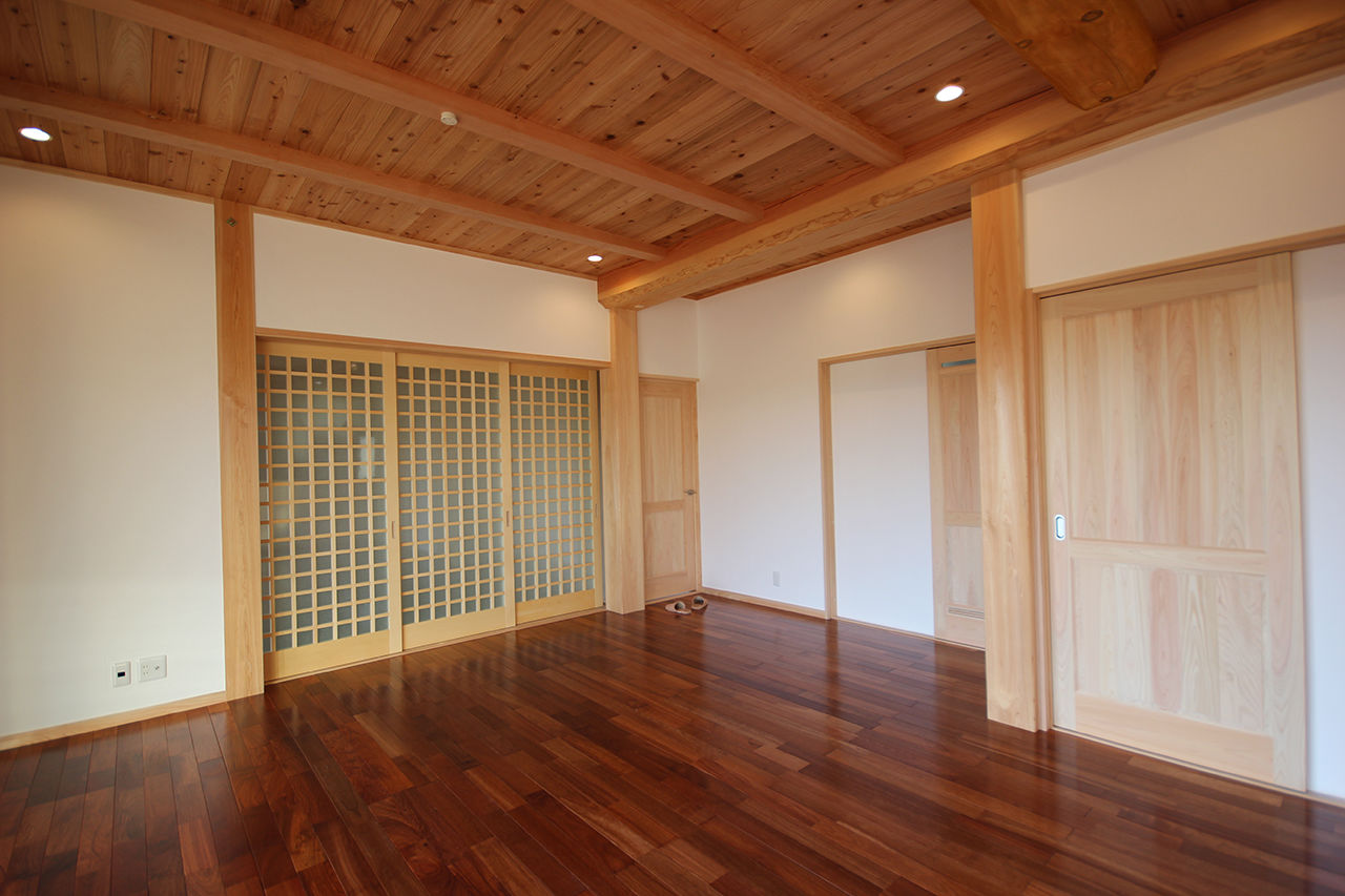 やすら木ほーむ（五藤社寺建設） 【一宮市×無垢材×漆喰壁×1階寝室】自然素材にこだわって建てた「半平屋スタイルの家」の建築実例画像6