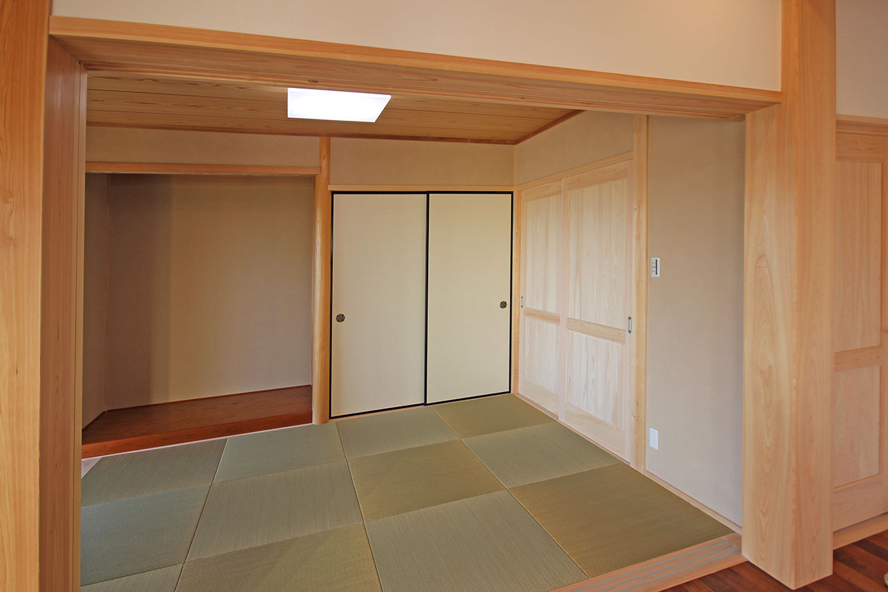 やすら木ほーむ（五藤社寺建設） 【一宮市×無垢材×漆喰壁×1階寝室】自然素材にこだわって建てた「半平屋スタイルの家」の建築実例画像7