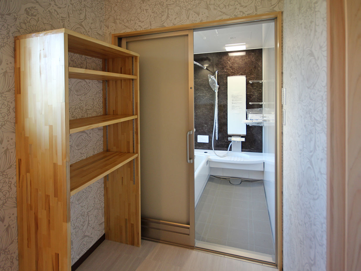 やすら木ほーむ（五藤社寺建設） 【一宮市×無垢材×漆喰壁×1階寝室】自然素材にこだわって建てた「半平屋スタイルの家」の建築実例画像9