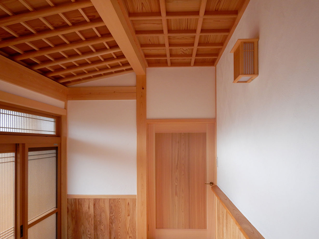 やすら木ほーむ（五藤社寺建設） 【大垣市×無垢材×漆喰壁×遮熱シート×薪ストーブ】むくり屋根が彩る宮大工が建てる料亭テイストの平屋の建築実例画像2