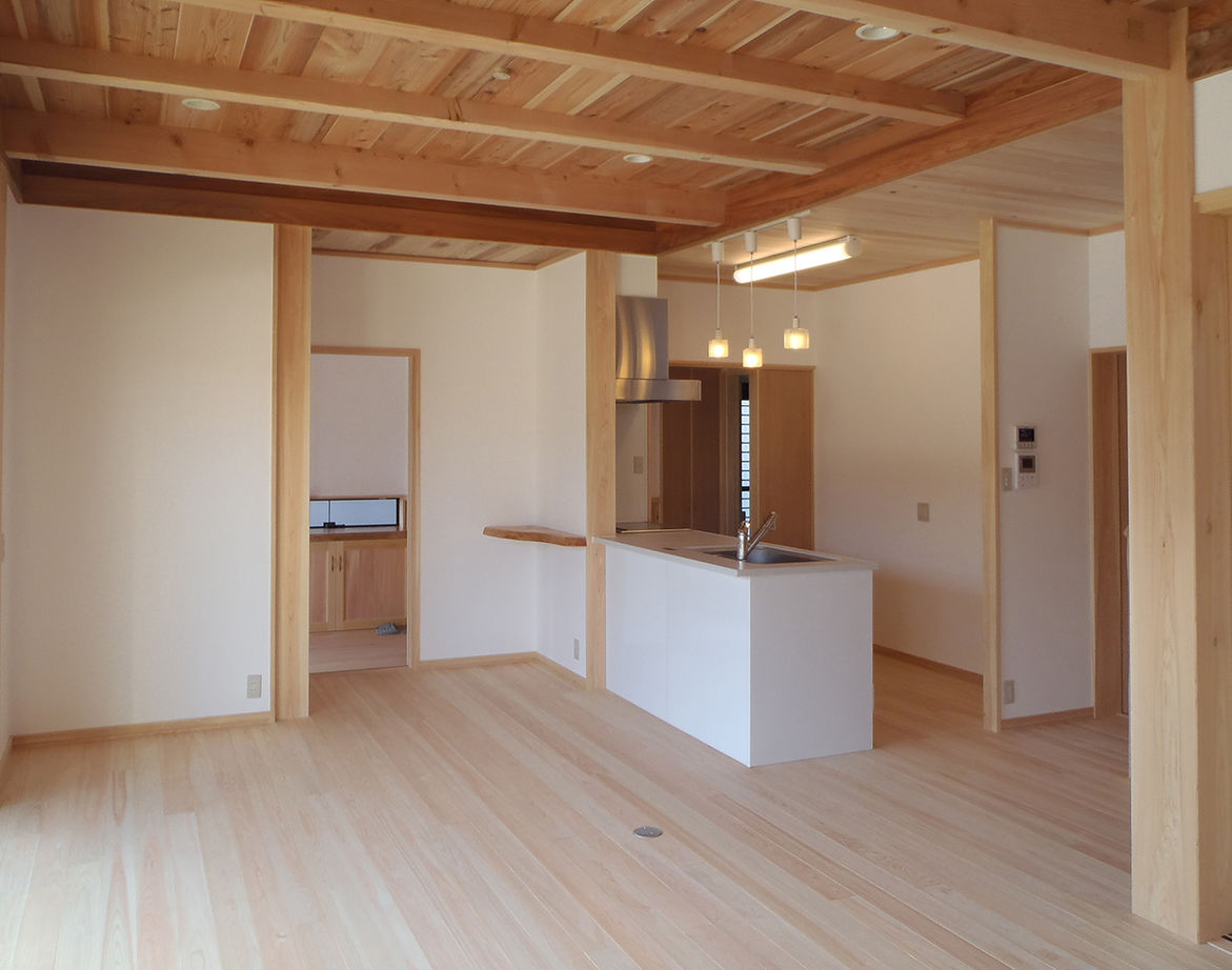 やすら木ほーむ（五藤社寺建設） 【岩倉市×無垢材×漆喰壁】この先何年経っても好きでいられる、宮大工と建てた自然素材の家の建築実例画像3