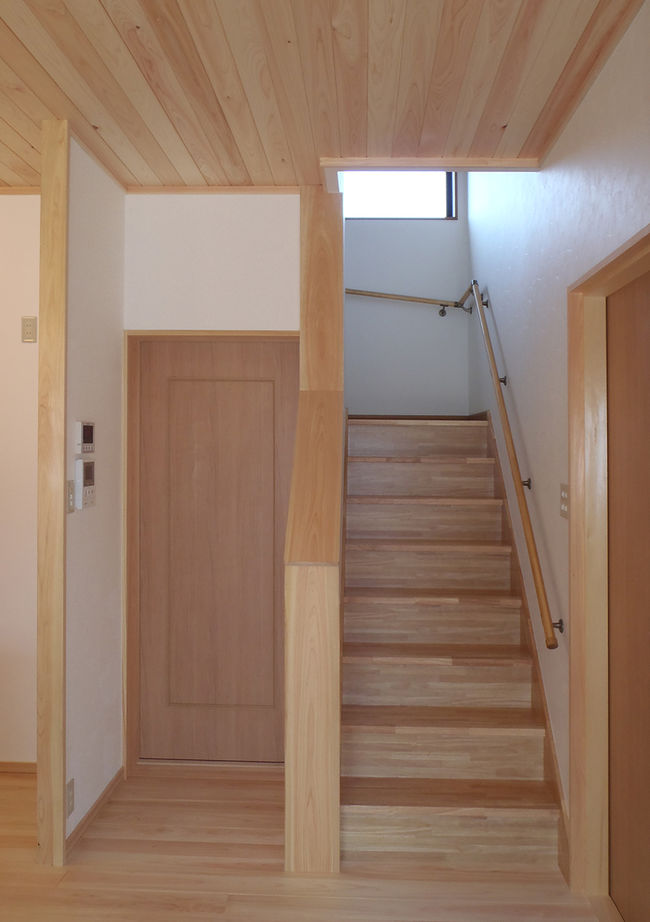 やすら木ほーむ（五藤社寺建設） 【岩倉市×無垢材×漆喰壁】この先何年経っても好きでいられる、宮大工と建てた自然素材の家の建築実例画像7