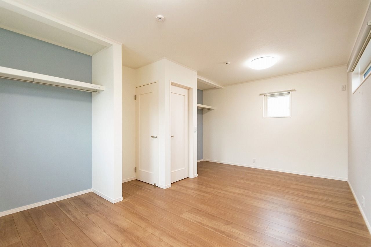 ファイブイズホーム 【坪単価46.1万円】スタイリッシュな外観とナチュラルな内観。好みのスタイルで理想を叶える/店舗併用住宅の建築実例画像7