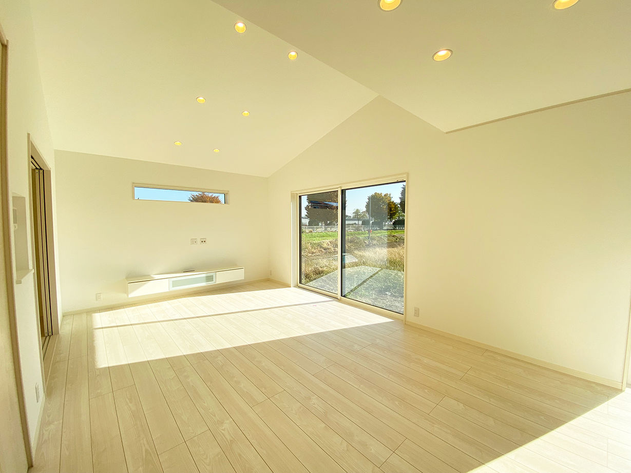 ファイブイズホーム 【坪単価53.8万円】家族全員がゆるくつながる暮らし　リビングに家族が集うお家の建築実例画像5