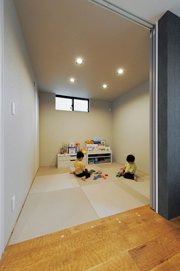 システムホーム 【家事動線／収納充実／間取図】「ジャパンディ（和風＋北欧スタイル）」のインテリアで居心地のよい住まいの建築実例画像4