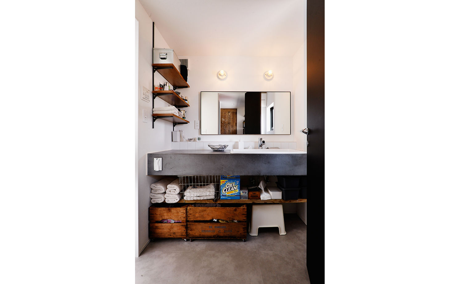 ジェネシス 【間取り有】狭小・旗竿地に欲しいものをぎゅっと詰めて。家族が集まる、クールな２階LDKの家の建築実例画像8