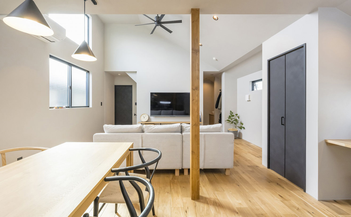 ジェネシス 【間取り有】住宅街の旗竿地に、好きとこだわりを散りばめて。暮らしたい街でマイホームを手に入れるの建築実例画像5