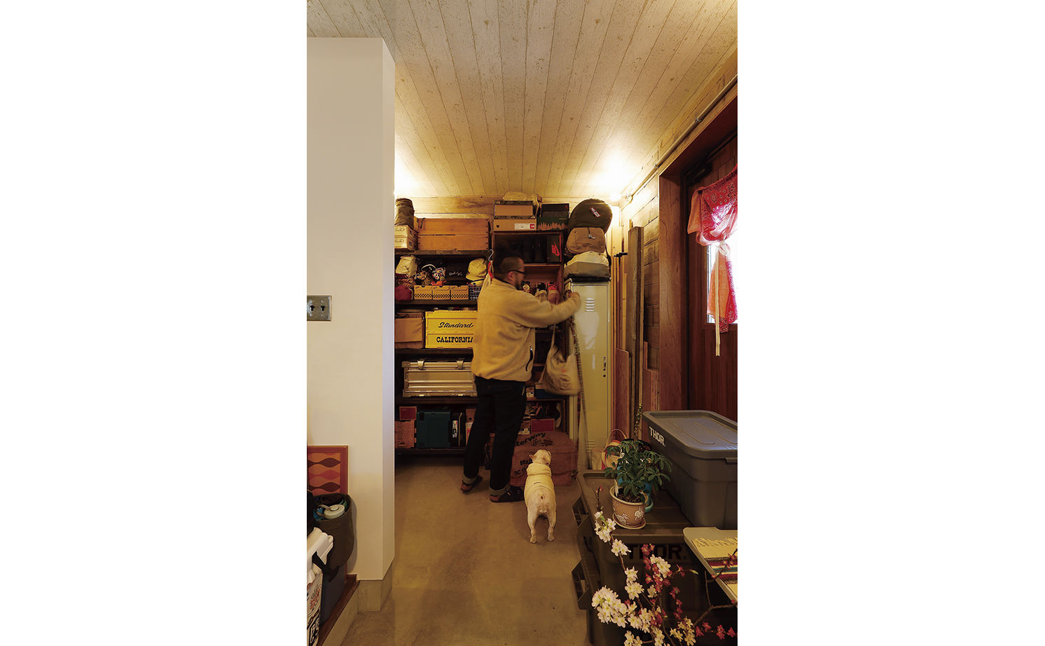 ジェネシス 【間取り有】キャンプ、バイク、アメリカ雑貨。広い土間と籠り感のあるリビング。愛犬と暮らす楽しい家の建築実例画像2