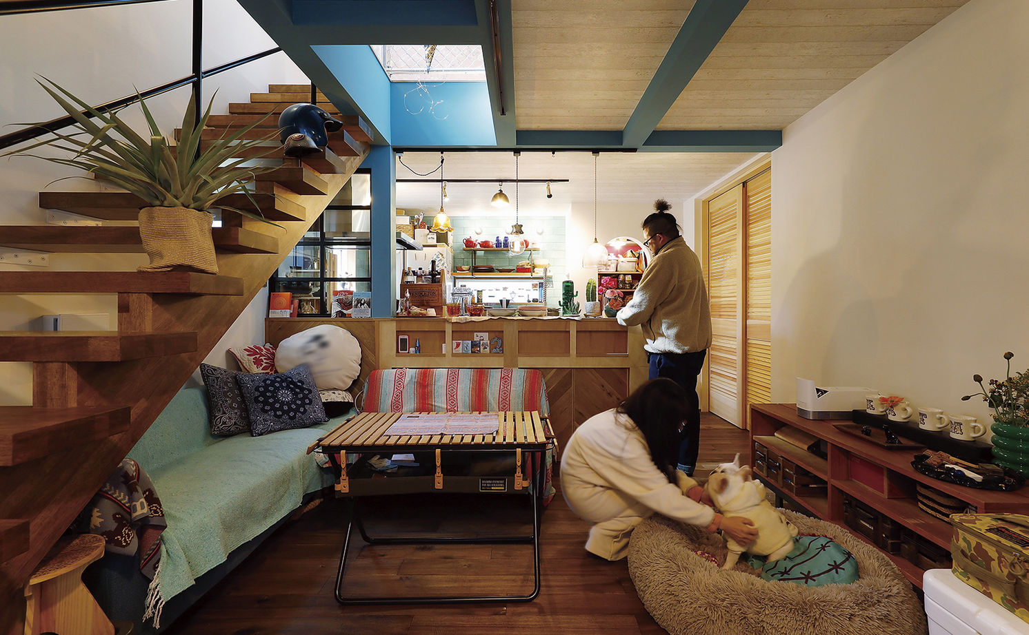 ジェネシス 【間取り有】キャンプ、バイク、アメリカ雑貨。広い土間と籠り感のあるリビング。愛犬と暮らす楽しい家の建築実例画像6