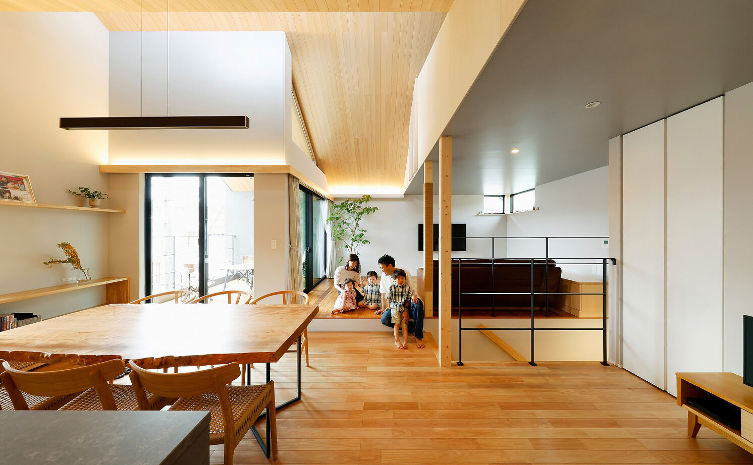 ジェネシスの建築実例画像