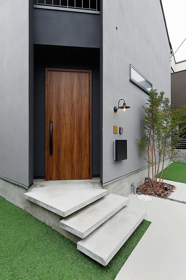 ジェネシス 【延床27.6坪・高断熱】私道の奥に現れるエッジの効いた外観。デザインありきで設計したクールで快適な家の建築実例画像3