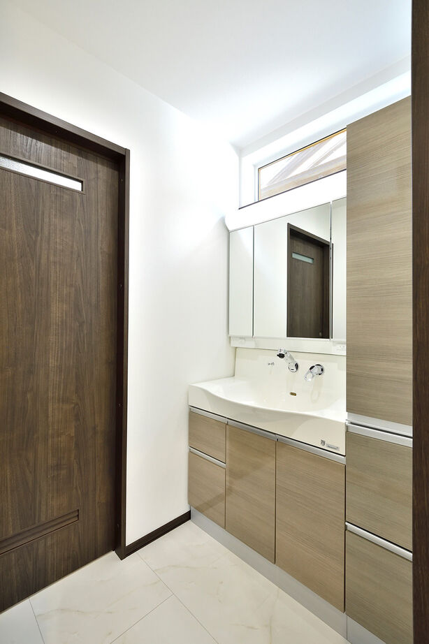 小林住工 【４LDK＋フリースペース】あきらめかけていた２階のトイレも実現。５人家族が、楽しく仲良く暮らす家の建築実例画像9