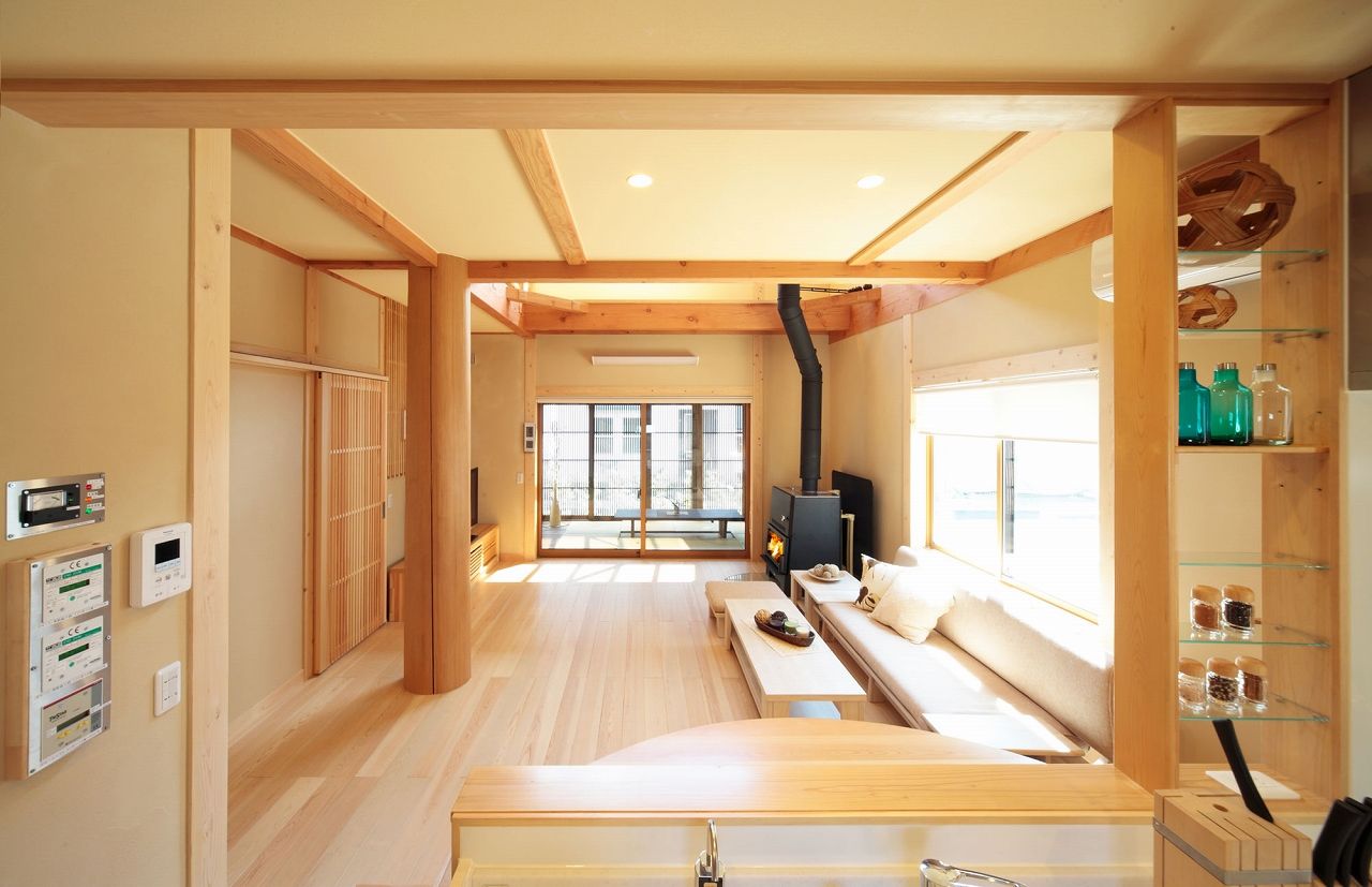 夢ハウス 伝統的な真壁工法でつくった、木組みの迫力と空間の面白さが自慢の家の建築実例画像3