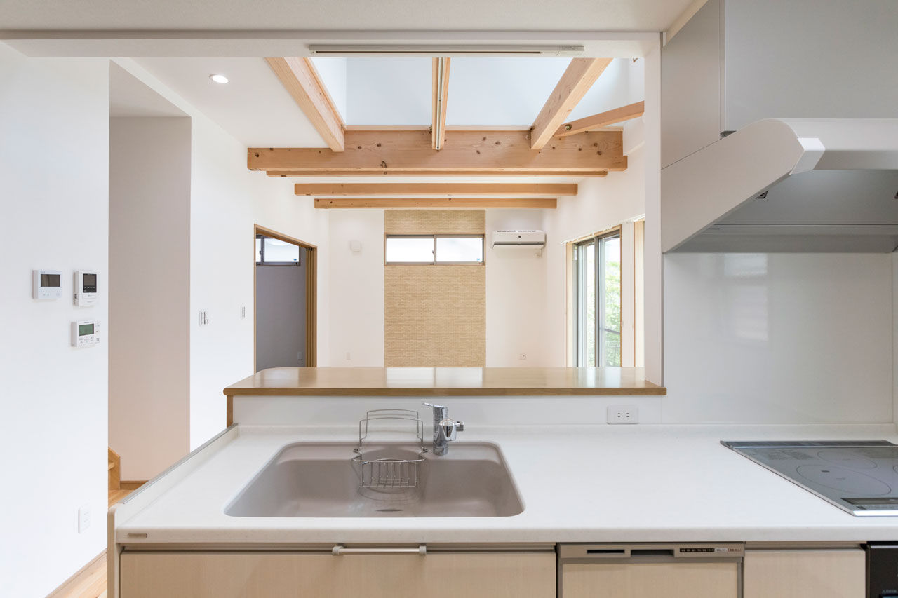 レアルハウス 【愛知|1000万円台|30坪台】間取りを何度も熟考。吹抜けリビングを中心にスイスイ家事ができる家にの建築実例画像5