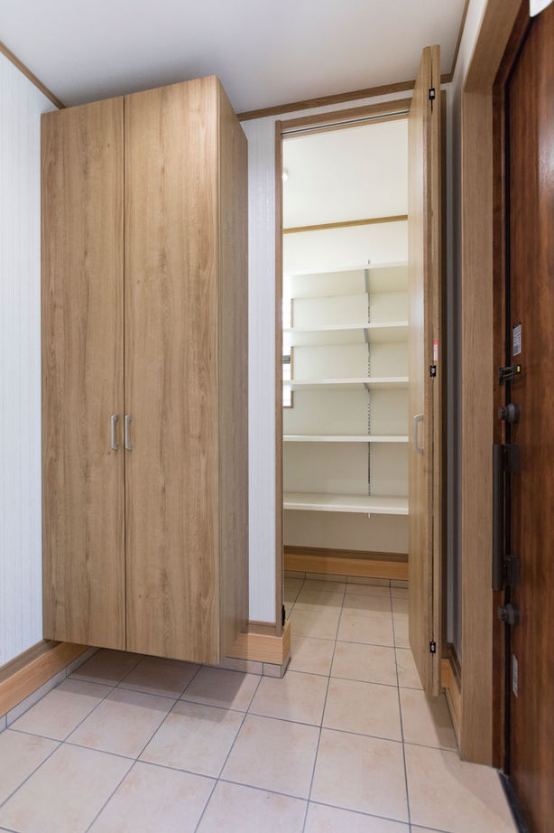 レアルハウス 【愛知|1000万円台|30坪台】間取りを何度も熟考。吹抜けリビングを中心にスイスイ家事ができる家にの建築実例画像10