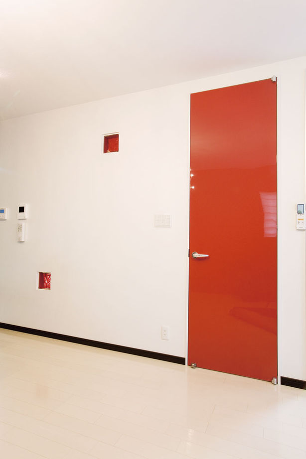 レアルハウス 【愛知|1000万円台|インナーガレージ】特殊な木造で大開口ガレージ実現。モダンな2階リビングの家の建築実例画像9