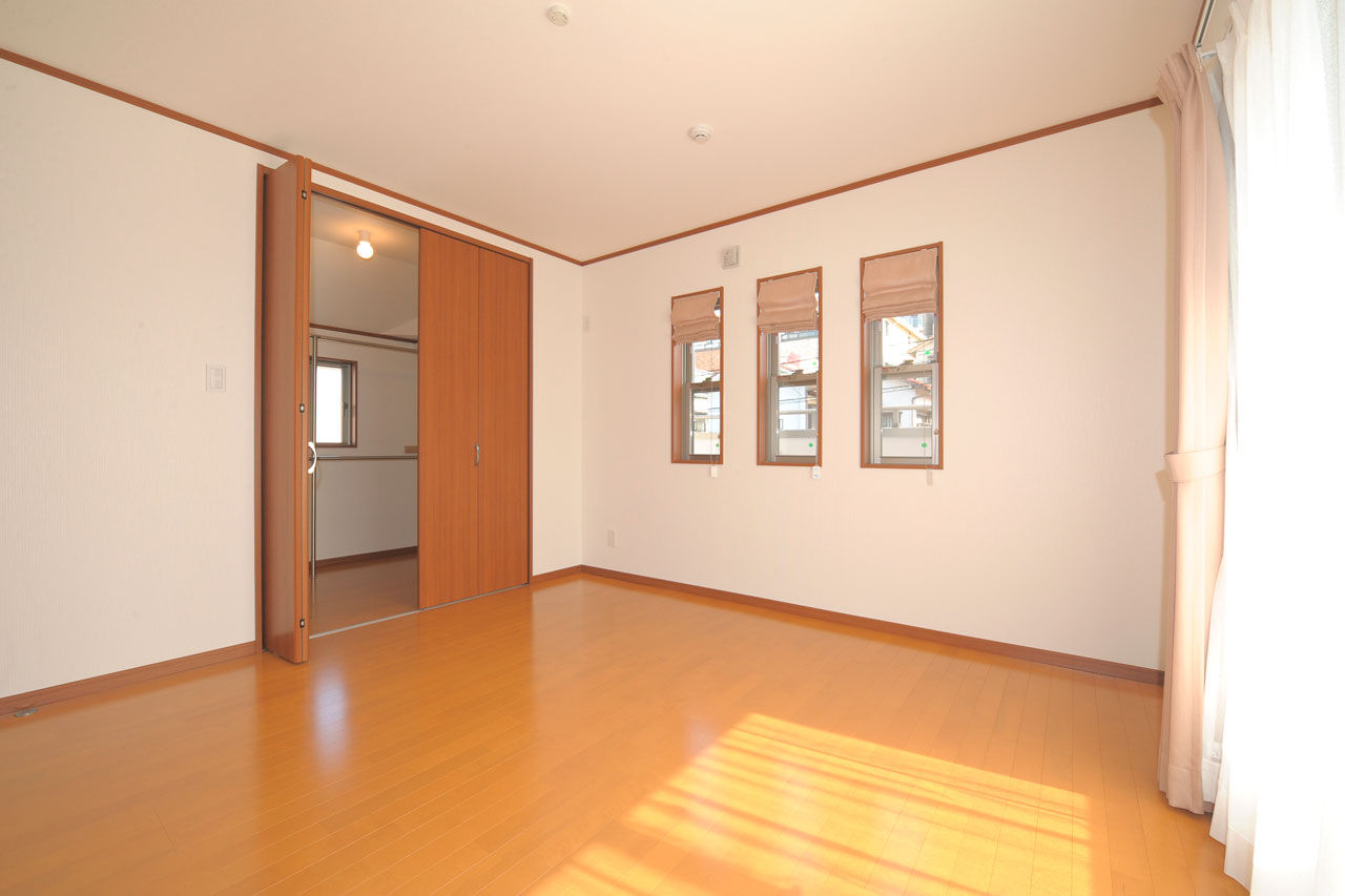 レアルハウス 【愛知|1000万円台|30坪台|自然素材|制震】塗り壁とレンガが彩る南欧風な家に強い構造をしっかり内蔵の建築実例画像8