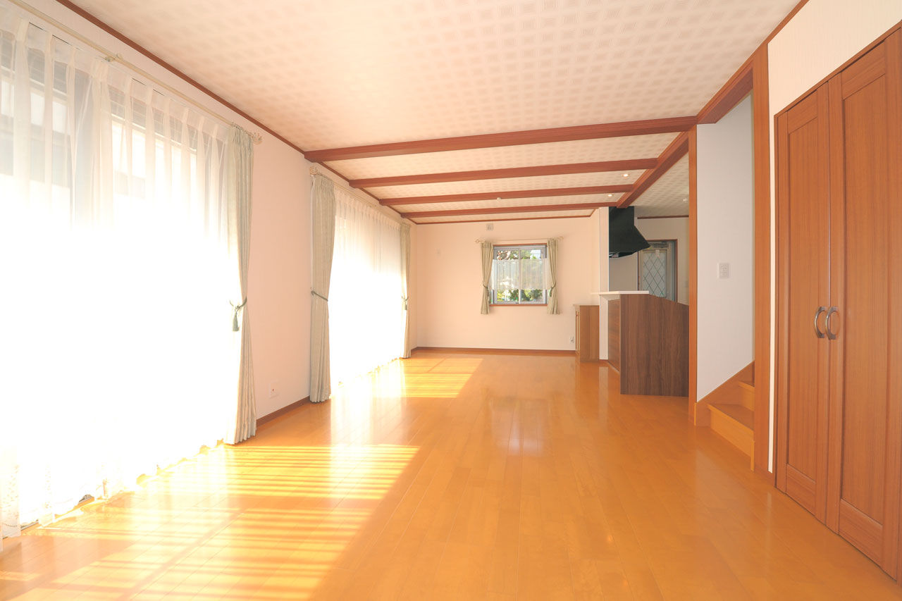 レアルハウス 【愛知|1000万円台|30坪台|自然素材|制震】塗り壁とレンガが彩る南欧風な家に強い構造をしっかり内蔵の建築実例画像9