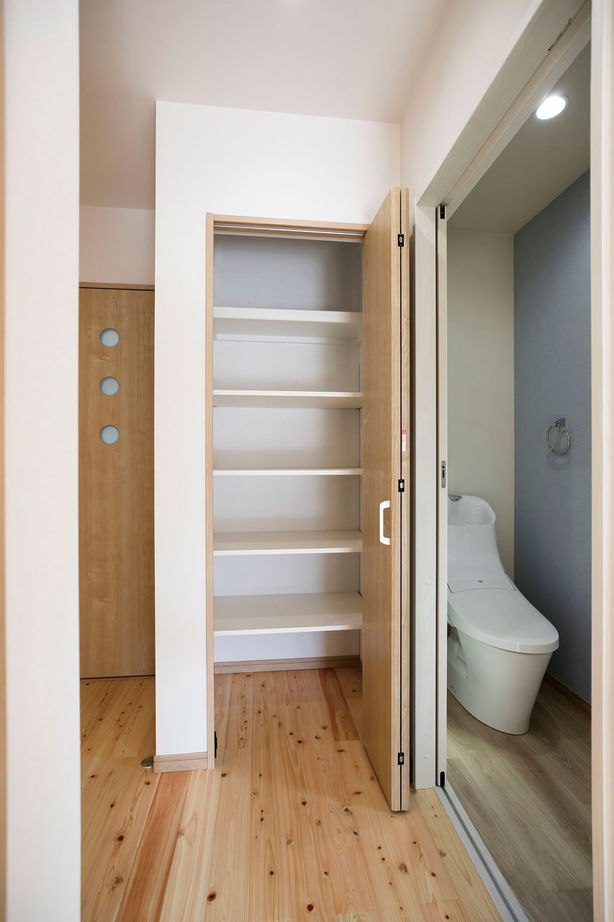 レアルハウス 【愛知|1000万円台|30坪台|自然素材】長期優良住宅仕様、制震、緩やかな階段。「ちょっといい」が満載の建築実例画像7