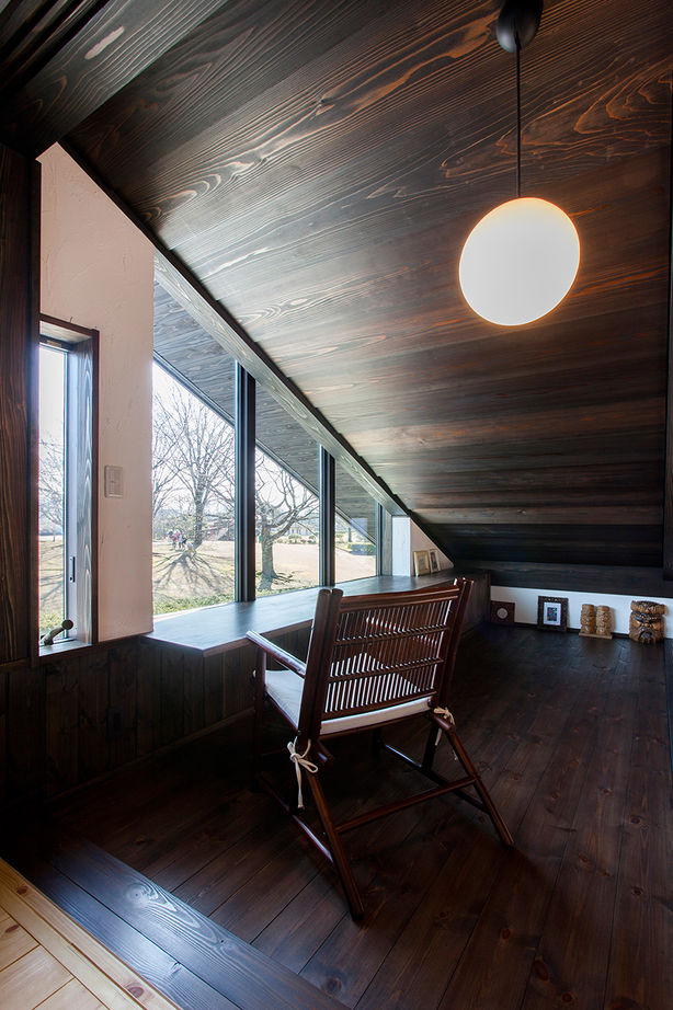 ハウジングサービス 【5LDK+車庫+倉庫】四季の美しさを取り入れ、自然の力を活用したパッシブデザインの建築実例画像4