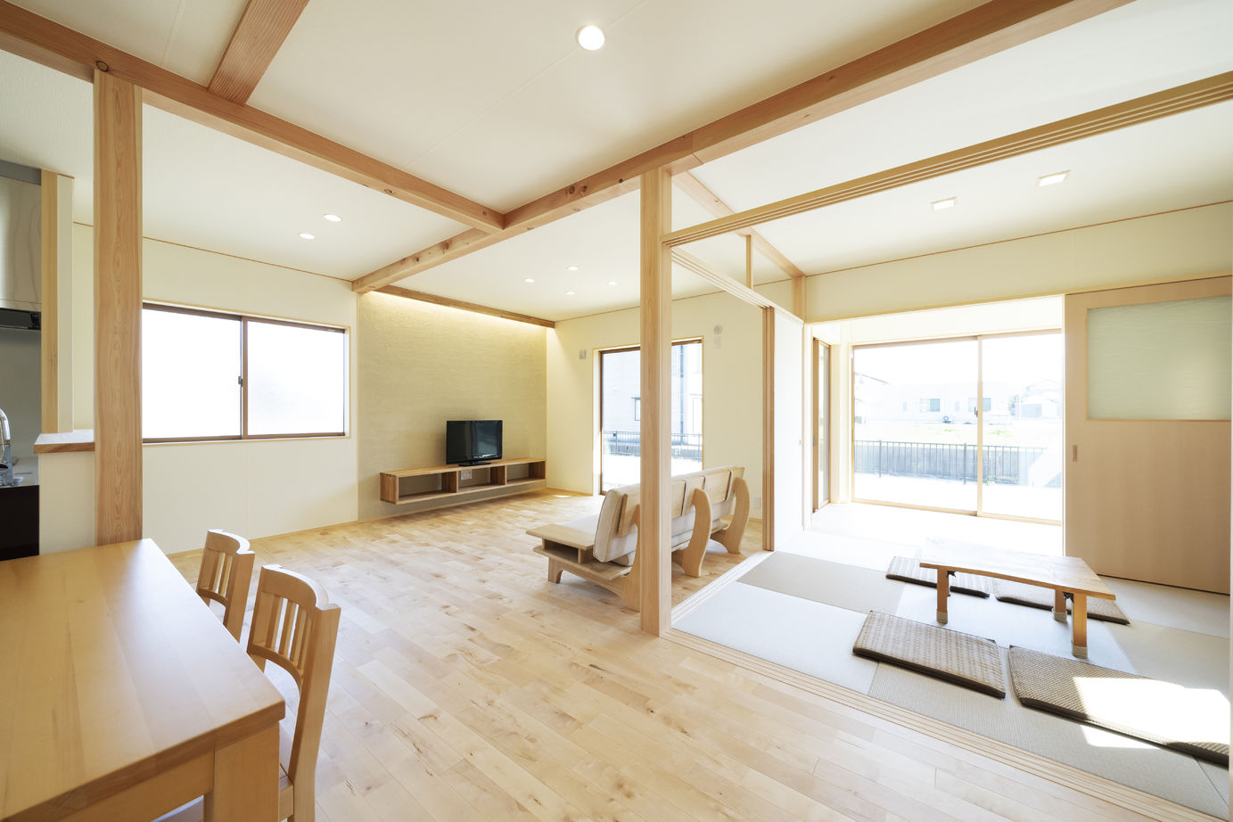 ハウジングサービスの建築実例画像