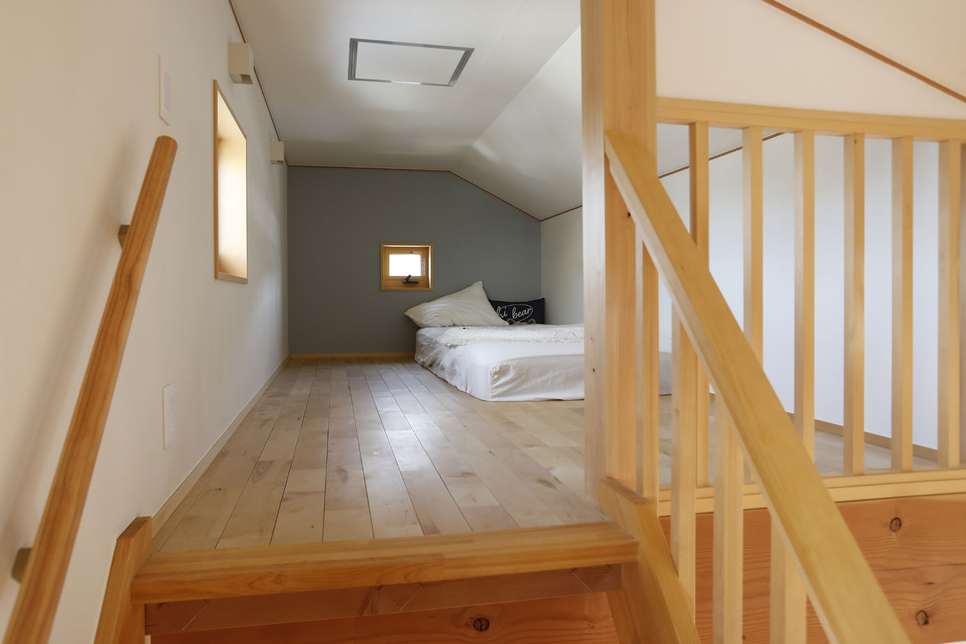 ハウジングサービス 【延床38坪/小屋裏】マストアイテムはアイランドキッチン。居心地のいい「間取り」と「木のぬくもり」。の建築実例画像6