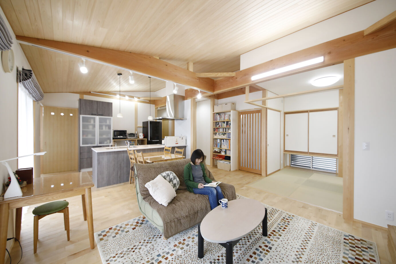 ハウジングサービスの建築実例画像
