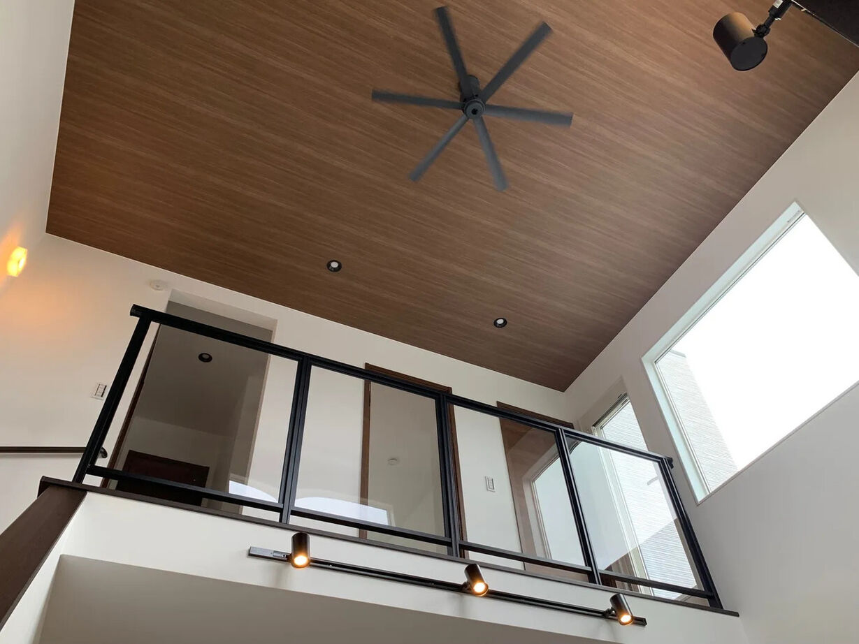 山田工務店 【3000万円台/38坪】吹き抜けで開放感あるリゾート風注文住宅の建築実例画像4