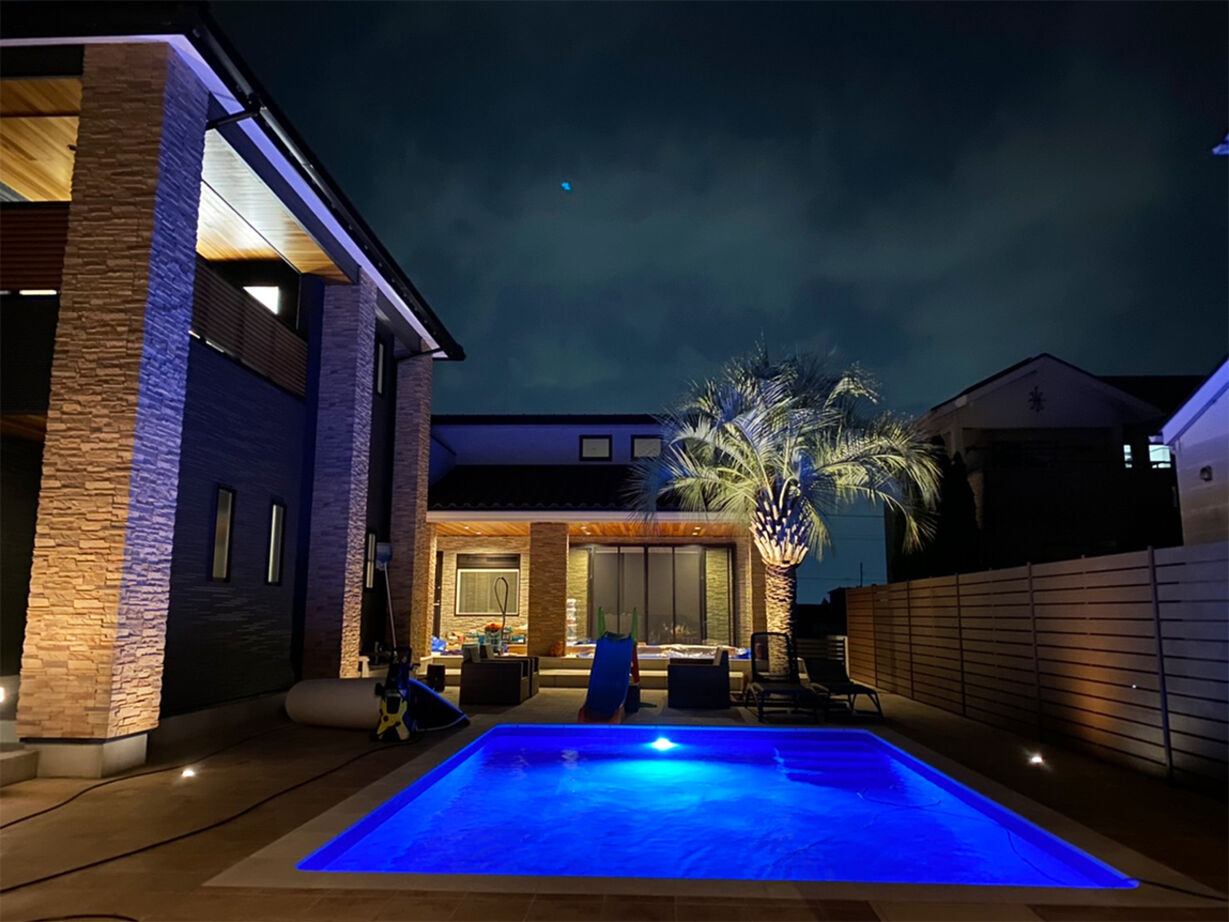 山田工務店 リゾート気分を味わえるプールのあるホテルライクな邸宅の建築実例画像2