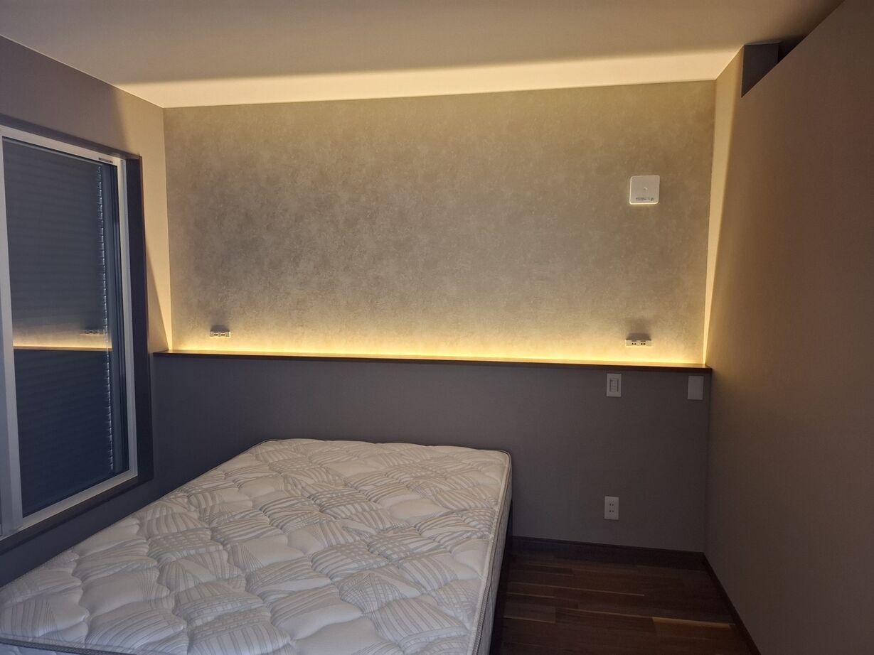 山田工務店 美しいグラフテクトキッチンが空間をスタイリッシュに飾る住まいの建築実例画像6