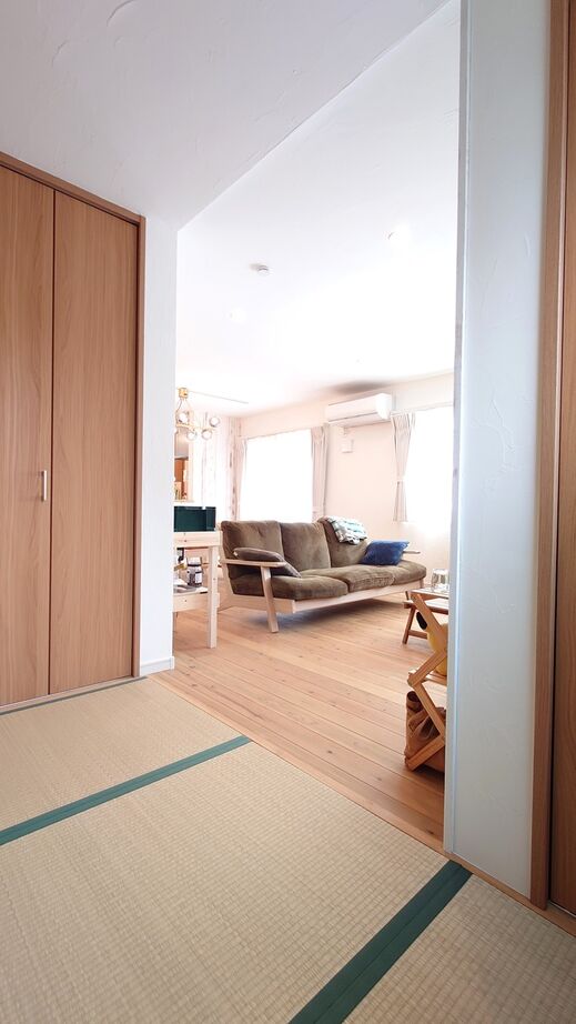 Oceansforest HOMES（豊木材株式会社） 【2000万円台/40坪/ビルトインガレージ】愛車のメンテナンスや畑仕事を満喫できる山小屋風の家の建築実例画像6