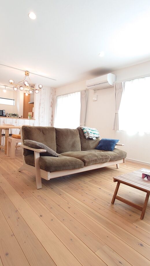 Oceansforest HOMES（豊木材株式会社） 【2000万円台/40坪/ビルトインガレージ】愛車のメンテナンスや畑仕事を満喫できる山小屋風の家の建築実例画像7