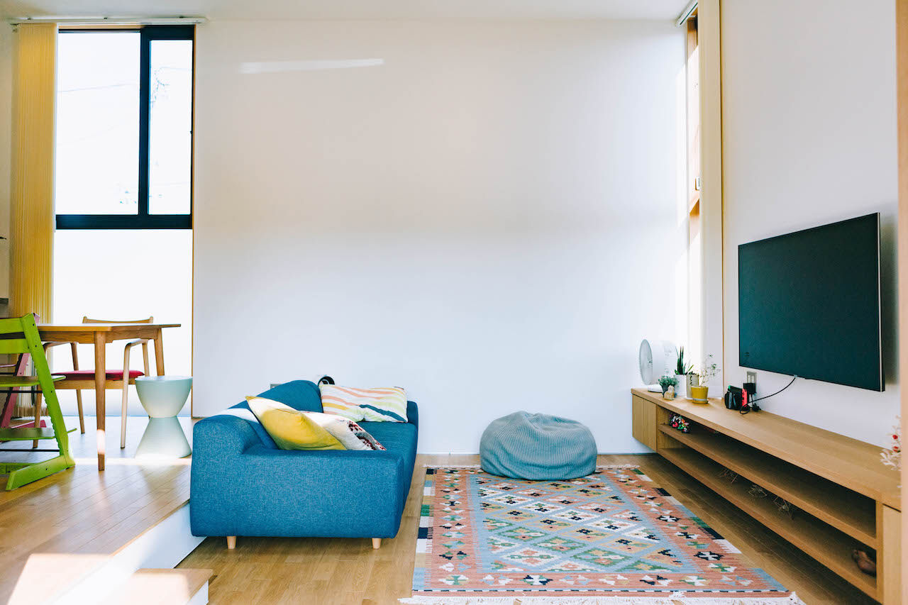 Hello architects 【2階リビング/インナーテラス】こだわりとアイデアを詰め込んだ、デザインと機能性を備えた家の建築実例画像3