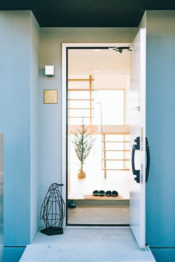 Hello architects 【2階リビング/インナーテラス】こだわりとアイデアを詰め込んだ、デザインと機能性を備えた家の建築実例画像7