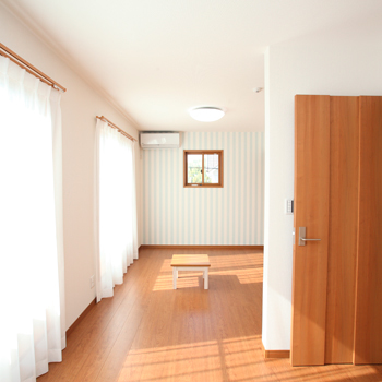 のこのこのいえ 【1700万円/間取図/3ＬＤＫ/約31坪】モデルハウスに一目惚れ！土地探しから依頼したおしゃれなカフェ風実例の建築実例画像7