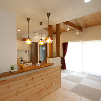 のこのこのいえ 【平屋/1000万円台/23.5坪/間取り図】ローコストで予算内に叶えた、ロフト+おしゃれな収納階段のある実例の建築実例画像2