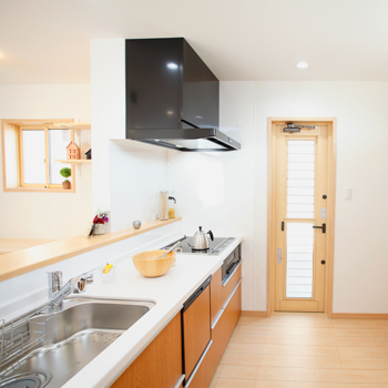 のこのこのいえ 【三重/間取図/35坪/ローコスト】景色が楽しめるインナーバルコニー!1000万円台で叶えたおしゃれな2階建ての建築実例画像7