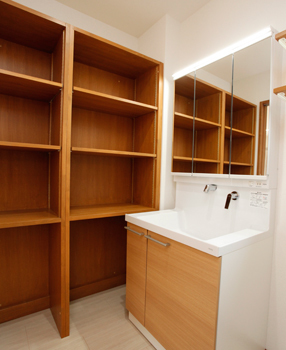 のこのこのいえ <１０００万円台｜間取り図有>家事動線と広々ＬＤＫが実現！造作家具とこだわりインテリアがおしゃれな家の建築実例画像8