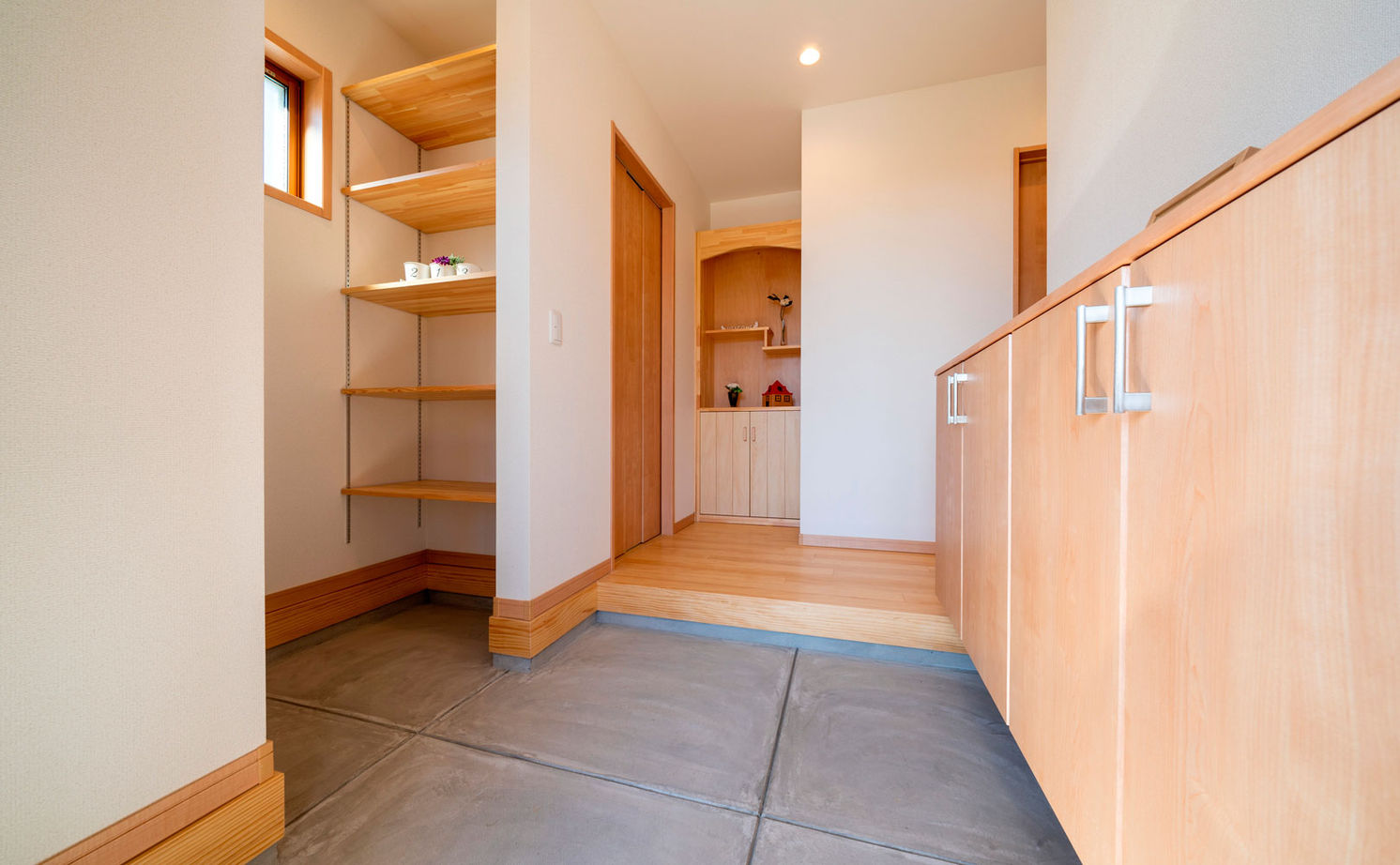 のこのこのいえ 【1800万円台｜間取り図有】海辺を感じる「サーファーズハウス」。回遊動線や機能性素材で住み心地もアップの建築実例画像5