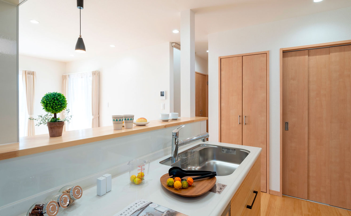 のこのこのいえ 【1800万円台｜間取り図有】海辺を感じる「サーファーズハウス」。回遊動線や機能性素材で住み心地もアップの建築実例画像9